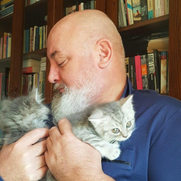 Celal Sönmez Zan Altında