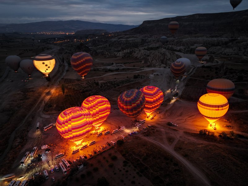 Gökyüzünden Kapadokya’nın eşsiz balon manzaraları