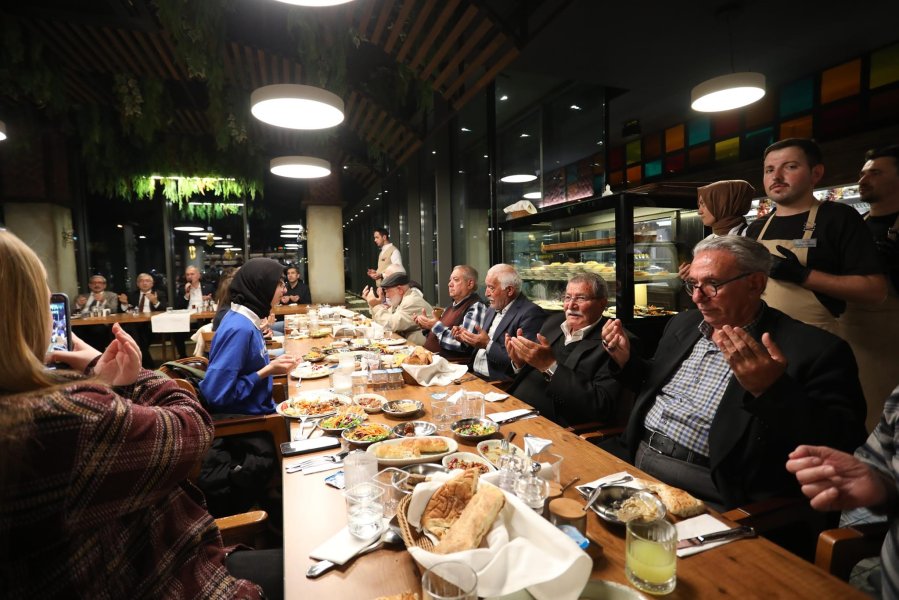 İnegöl’ün geçmişi ile geleceği aynı iftarda buluştu