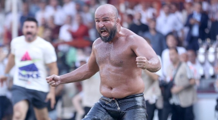İşte meydan, işte pehlivan