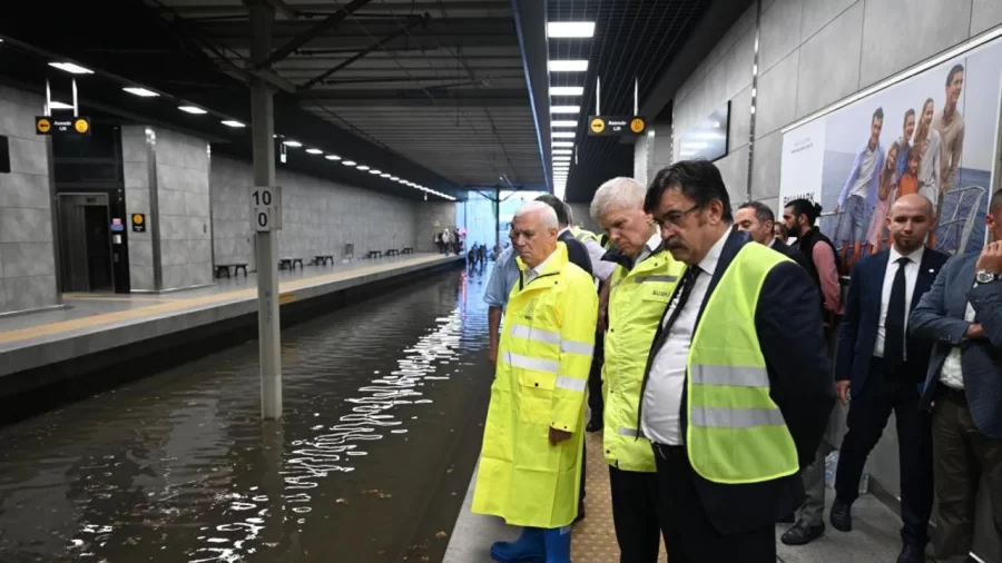 Mustafa Bozbey Hatasız değildir