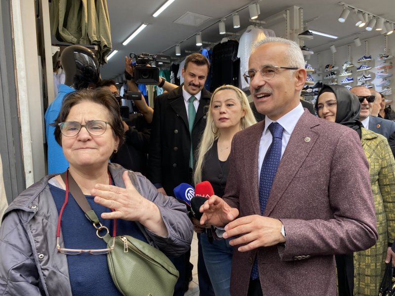 Ulaştırma ve Altyapı Bakanı Uraloğlu: “Havalimanı-Halkalı metrosunu önümüzdeki sene bugünlere kalmadan açmış olacağız”